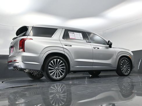 Used 2025 Hyundai Palisade Calligraphy AWD/4WD image 19