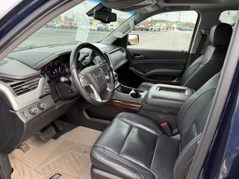 Used 2020 GMC Yukon SLT w/ Premium Edition image 5