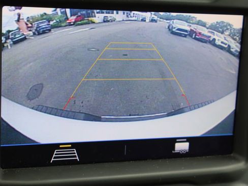 Certified 2022 Chevrolet Silverado 2500 LT image 16