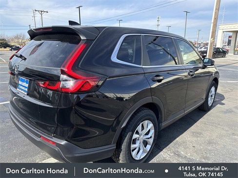 Used 2025 Honda CR-V LX image 5
