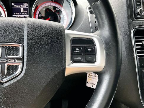 Used 2019 Dodge Grand Caravan GT image 12