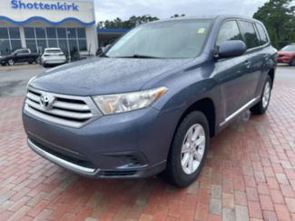 Used 2011 Toyota Highlander 4WD video 1