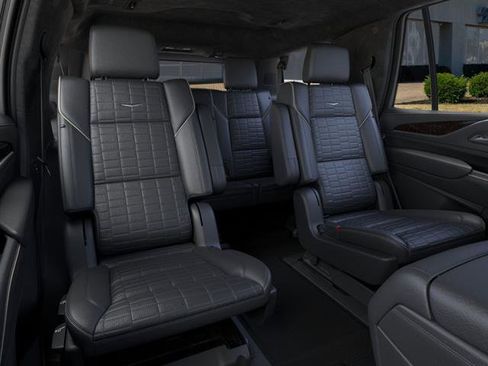 Used 2023 Cadillac Escalade Premium Luxury Platinum w/ LPO, Radiant Package image 17