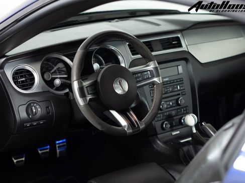 Used 2010 Ford Mustang Shelby GT500 image 6