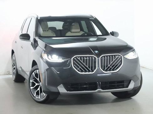 Used 2026 BMW X3 xDrive30i AWD/4WD image 2