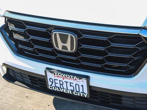 Used 2023 Honda CR-V EX image 6