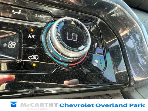 Used 2024 GMC Sierra 2500 Denali w/ Denali Reserve Package AWD/4WD image 14