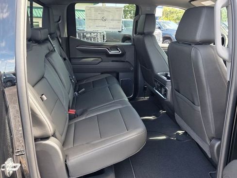 New 2026 GMC Sierra 1500 SLT w/ SLT Premium Plus Package AWD/4WD image 16