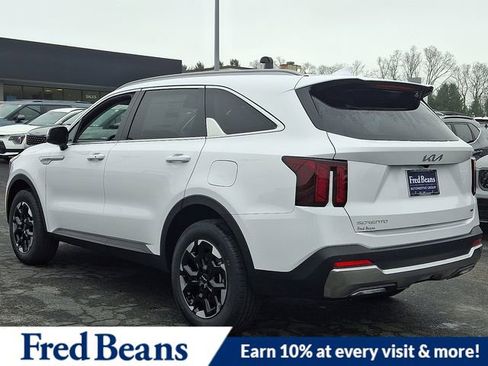 New 2026 Kia Sorento S w/ S Panoramic Sunroof Package image 3