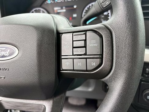 Used 2023 Ford F550 2WD Regular Cab Super Duty image 13