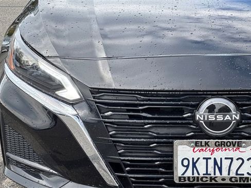 Used 2024 Nissan Altima 2.5 SV image 44