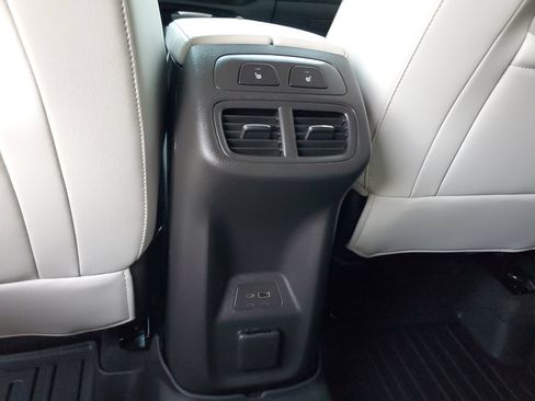 Used 2026 Buick Envision Avenir AWD/4WD image 15
