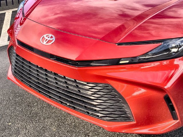 Used 2026 Toyota Camry LE w/ Convenience Package FWD image 45
