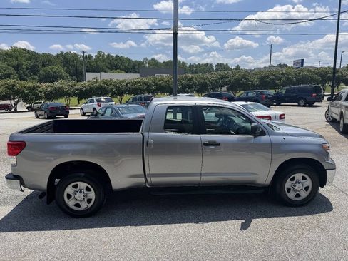 Used 2013 Toyota Tundra 2WD Double Cab w/ Tow Pkg image 5