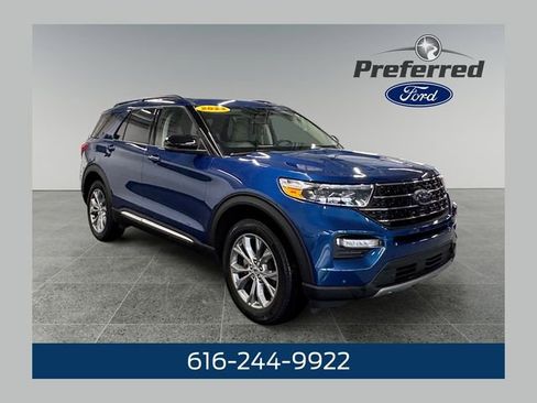 Used 2023 Ford Explorer XLT w/ Equipment Group 202A AWD/4WD image 1