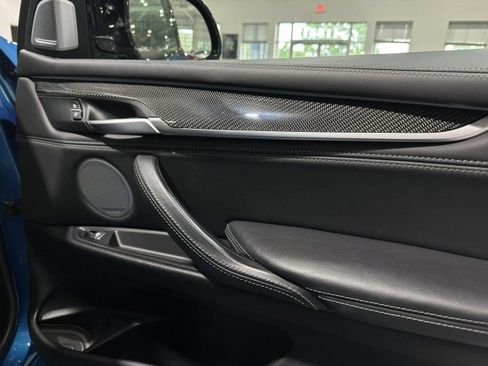 Used 2018 BMW X5 M AWD/4WD image 59