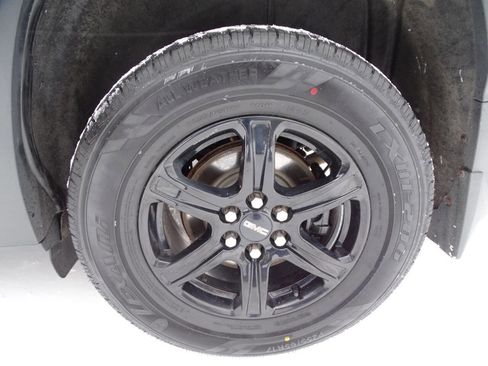 Used 2020 GMC Acadia AT4 w/ GMC Pro Grade Package image 46