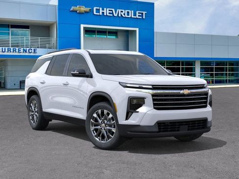 New 2026 Chevrolet Traverse LT w/ Sun and Wheel Package image 15