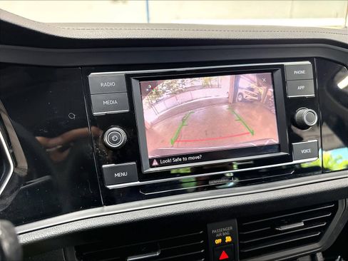 Used 2020 Volkswagen Jetta S w/ Driver Assistance Package FWD image 16