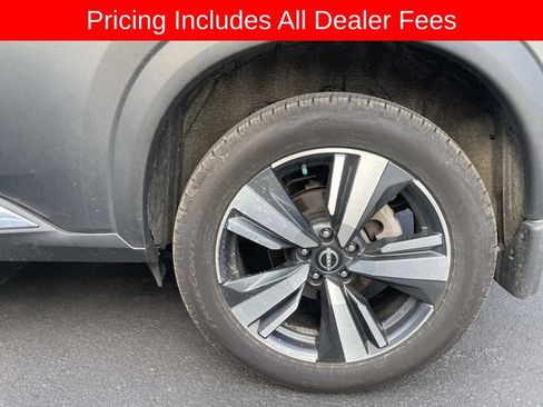Used 2023 Nissan Rogue SL AWD/4WD image 3
