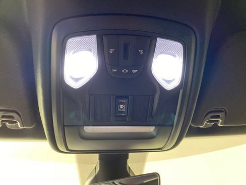 Used 2022 RAM 1500 Big Horn w/ Built-to-serve Edition AWD/4WD image 21