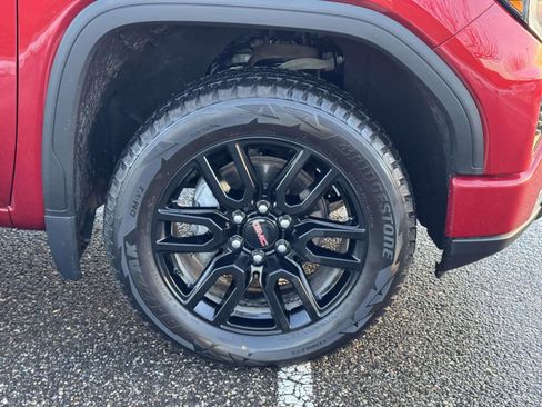 Used 2023 GMC Sierra 1500 Elevation image 9