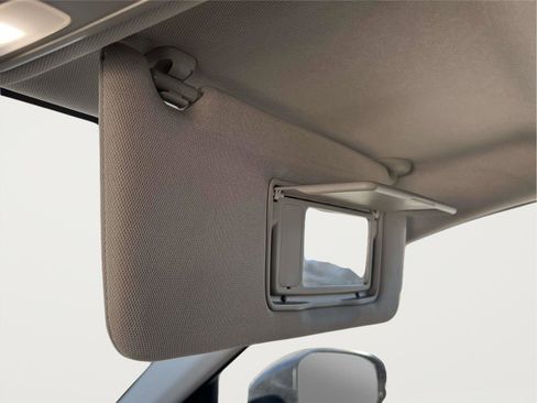 Used 2023 Honda HR-V LX image 38