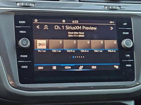 Used 2023 Volkswagen Tiguan SE image 13