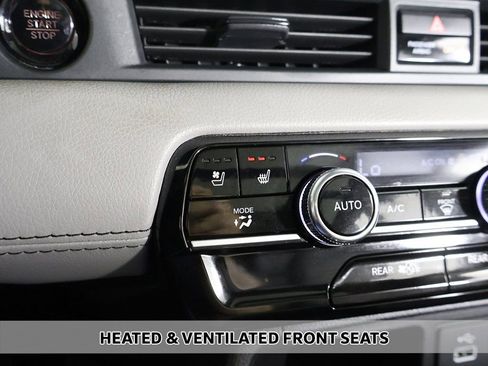 Used 2023 Honda Pilot Elite image 9