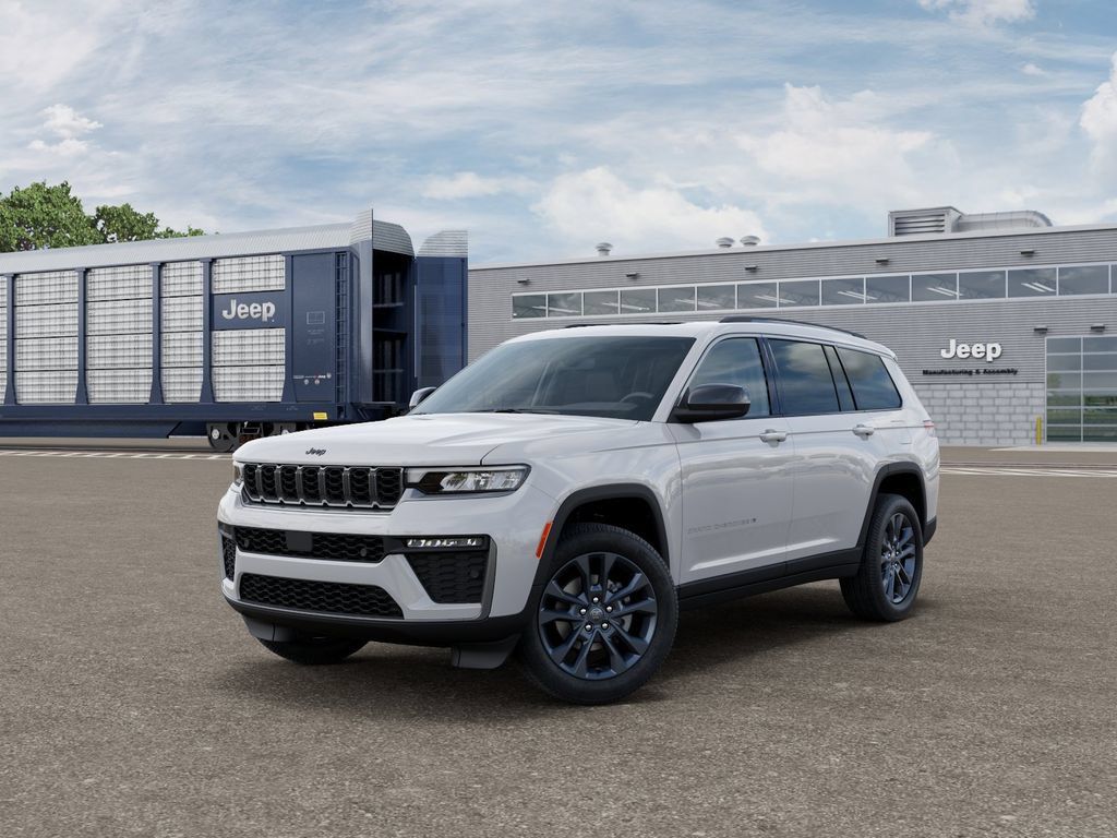 New 2026 Jeep Grand Cherokee L Limited AWD/4WD image 1