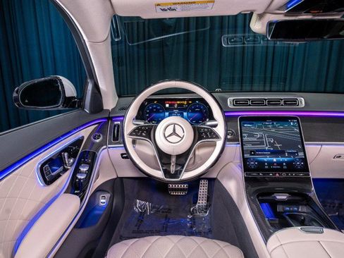 New 2025 Mercedes-Benz S 580 4MATIC Sedan image 14