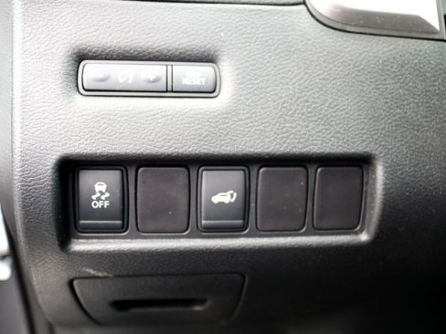 Used 2015 Nissan Murano SL w/ SL Technology Package image 18