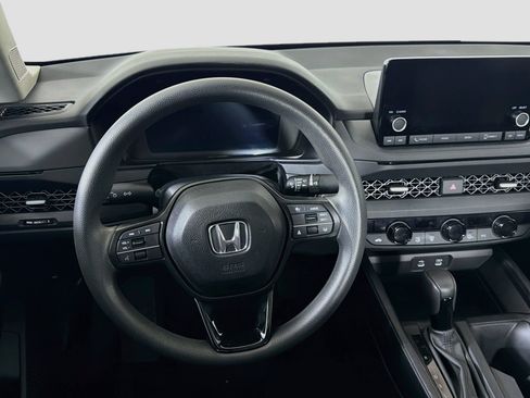 Used 2024 Honda Accord EX image 17