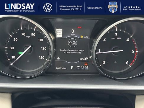 Used 2017 Land Rover Discovery HSE image 23