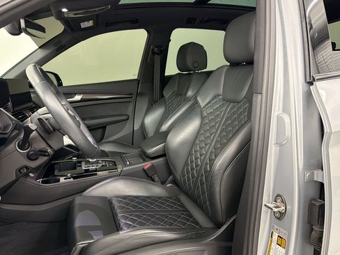 Used 2022 Audi SQ5 Prestige w/ Prestige Package AWD/4WD image 5