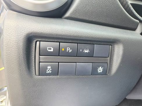 Used 2024 Nissan Versa S w/ S Plus Package FWD image 27