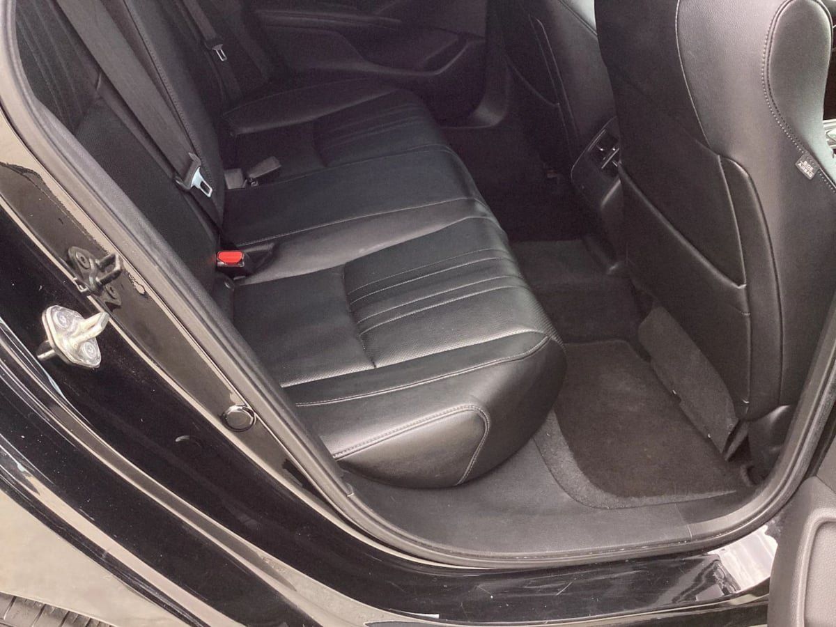 Used 2020 Honda Accord Touring image 18