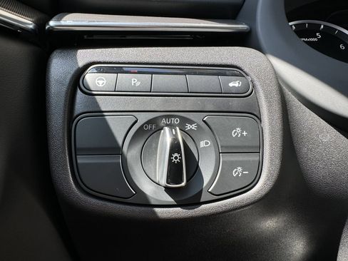 Used 2023 INFINITI QX50 Luxe image 28