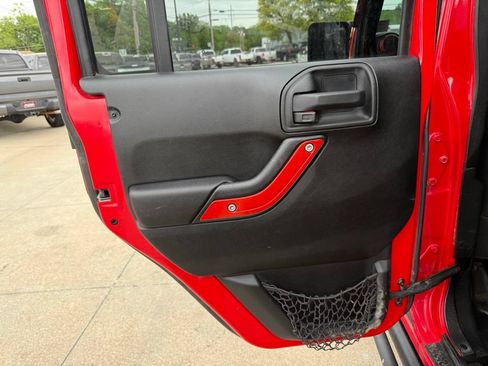 Used 2016 Jeep Wrangler Unlimited Sport w/ Quick Order Package 24S AWD/4WD image 46