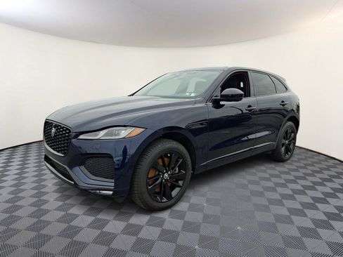 Used 2026 Jaguar F-PACE R-Dynamic S image 1