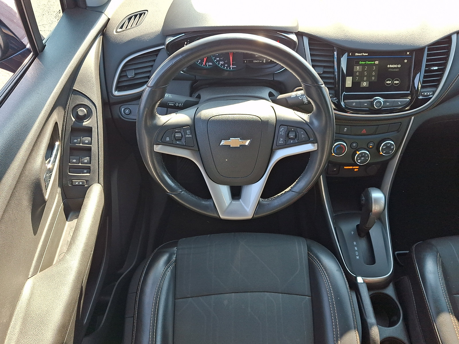 Used 2018 Chevrolet Trax LT w/ LT Convenience Package AWD/4WD image 11