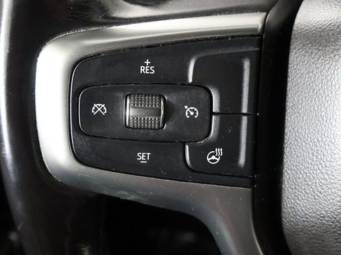 Used 2019 Chevrolet Silverado 1500 LTZ w/ LTZ Convenience Package AWD/4WD image 38