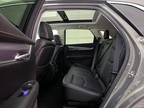 Used 2018 Cadillac XT5 Luxury image 22