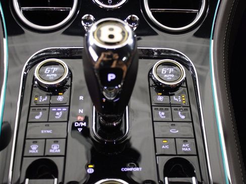 Used 2020 Bentley Continental GT image 39