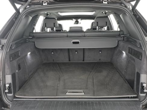 Used 2022 BMW X5 xDrive40i w/ Premium Package AWD/4WD image 39
