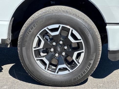 Used 2023 Ford F150 Lightning XLT AWD/4WD image 30