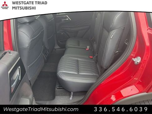 New 2026 Mitsubishi Outlander SEL FWD image 17