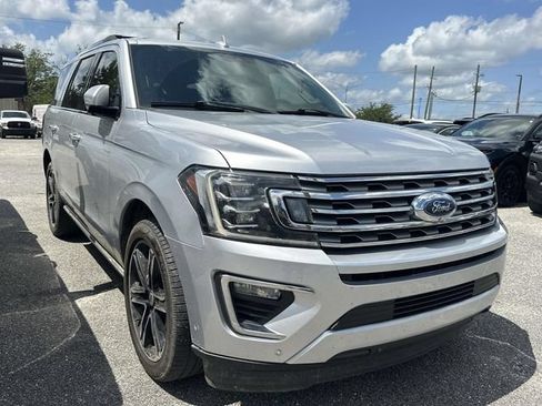 Used 2019 Ford Expedition Limited w/ Texas Edition Package RWD image 9