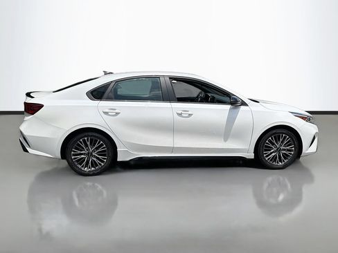 Used 2022 Kia Forte GT-Line FWD image 4