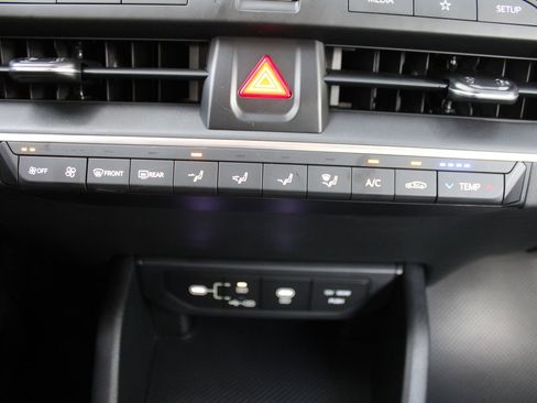 New 2026 Kia K4 LXS image 34